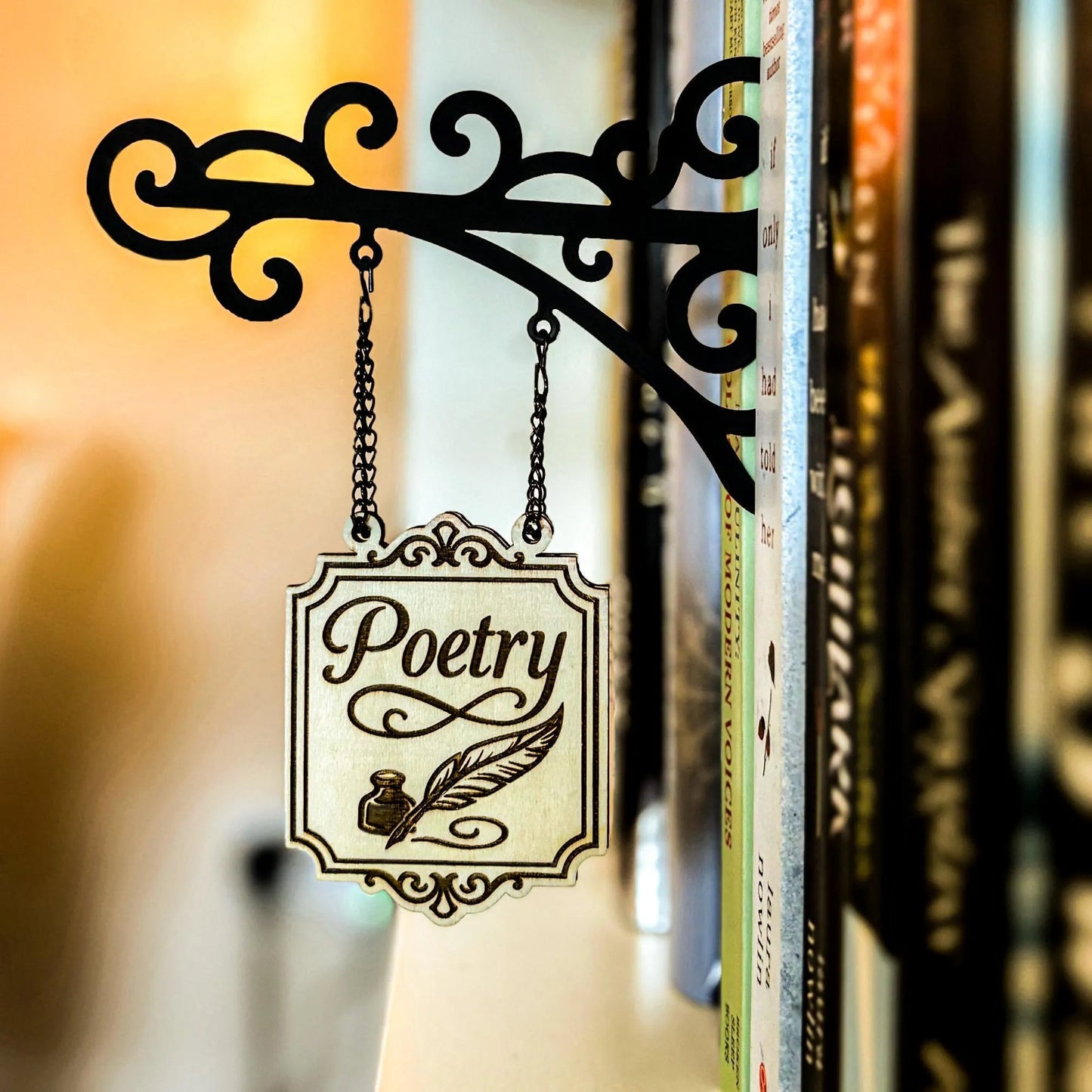 🔥2025 New Arrival 🔥Book Nook Tavern Signs – Genre Shelf Labels with Hanging Brackets